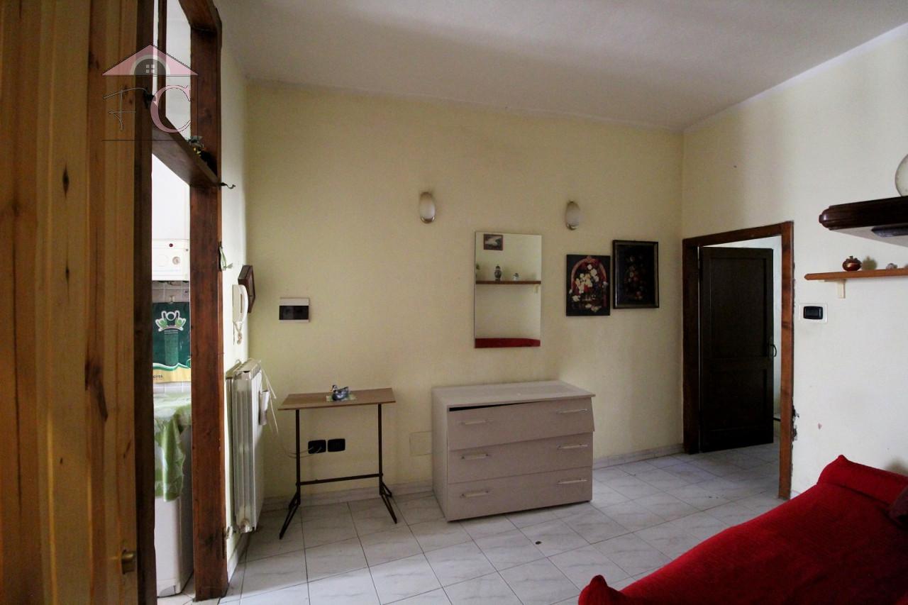 NA032-bilocale-centro-storico-narni-finalmente-casa-immobiliare 7.jpg